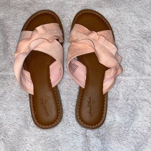 7.5 sandals